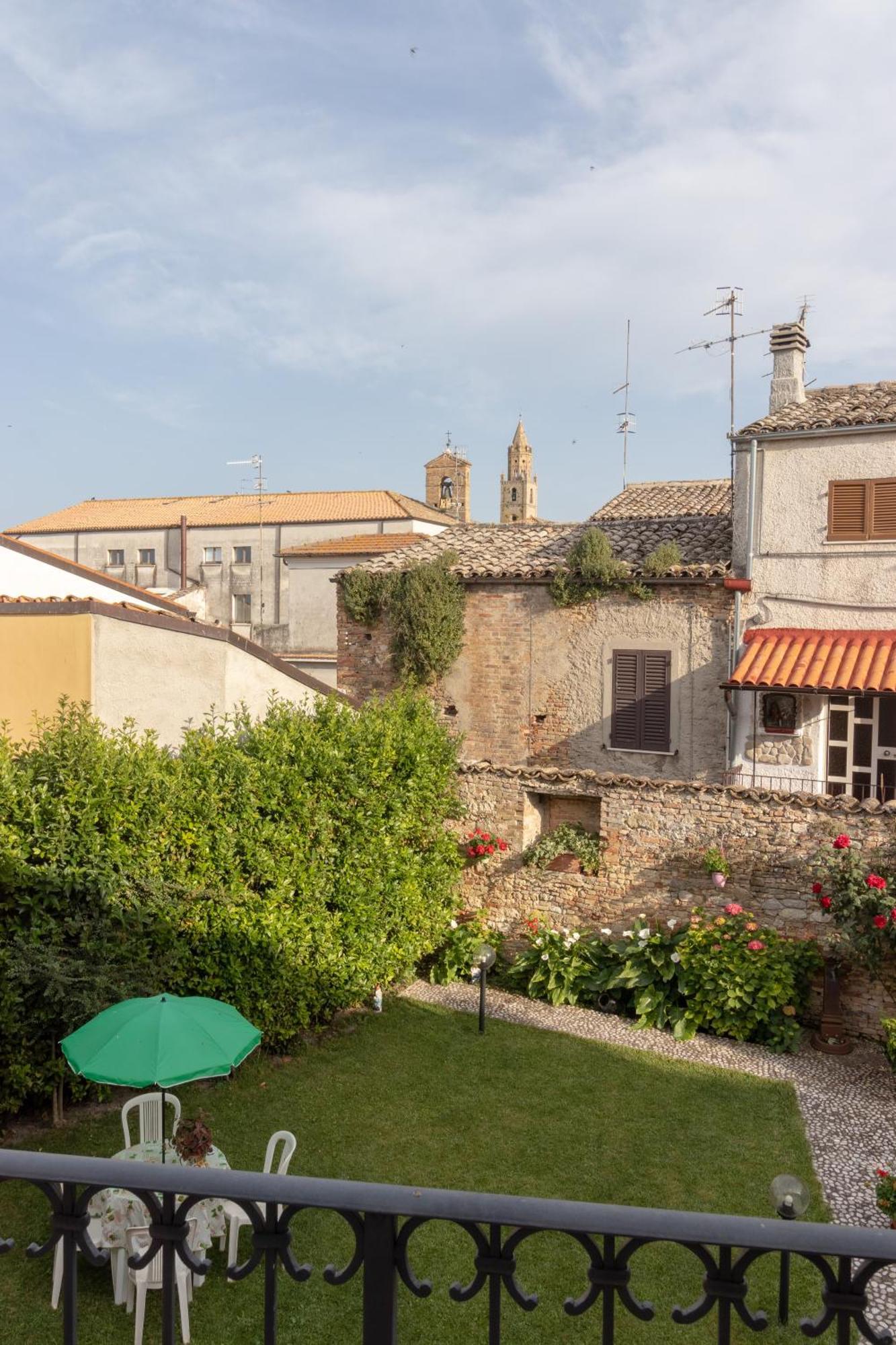 Al Belvedere Apartment Atri Kültér fotó